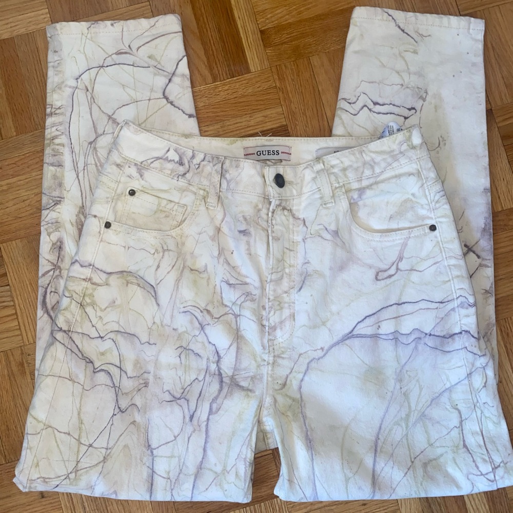 Unique Guess Mom Jeans